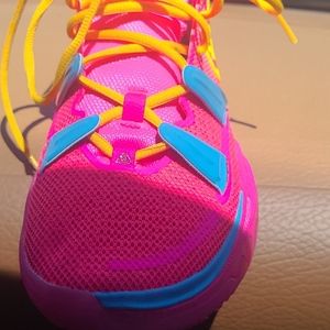 kyrie 7 customize nike